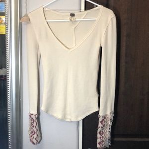 White longsleeve v neck we the free shirt top